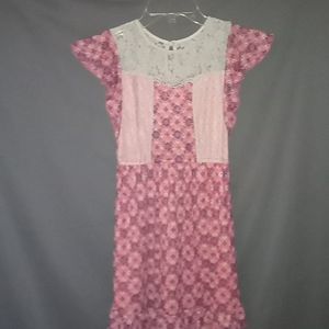 Girls dress